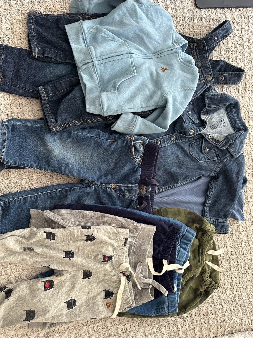 Big Baby Gap Bundle 6-12 months